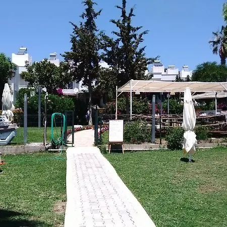 Royal Hotel 3*